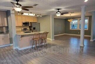 215 Harris Ave in Panama City, FL - Building Photo - Building Photo