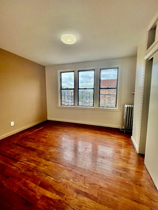 354 Bergen Ave in Jersey City, NJ - Building Photo - Building Photo