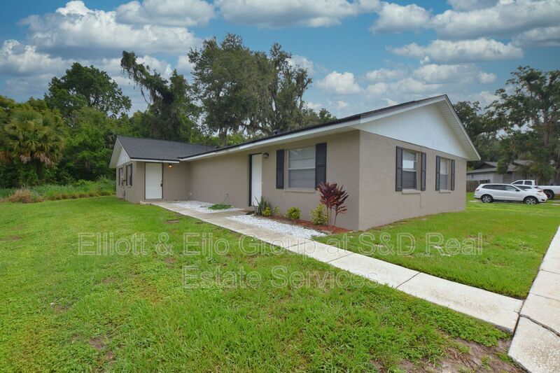 774 Zella Ln in Lakeland, FL - Building Photo