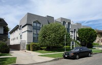 Lido Apartments - 3615 Watseka Ave in Los Angeles, CA - Building Photo - Building Photo