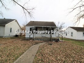 3912 E Lynn St in Anderson, IN - Building Photo