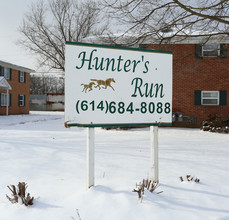 Hunters Run in Columbus, OH - Building Photo - Building Photo