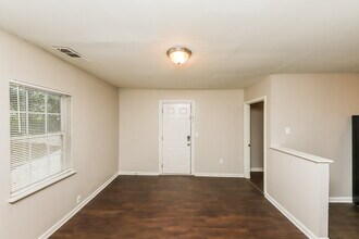 730 Parker St in Villa Rica, GA - Building Photo - Building Photo