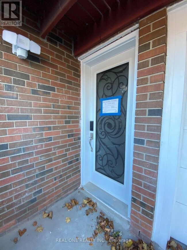 1186 Shadeland Dr in Mississauga, ON - Building Photo - Building Photo