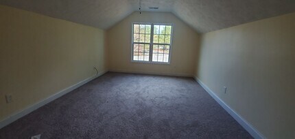 211 Wolfbridge Dr in Raeford, NC - Building Photo - Building Photo