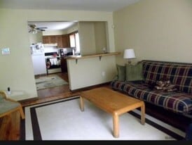 1655 Lenox Rd in Schenectady, NY - Building Photo