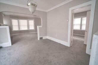 3652 E 151st St in Cleveland, OH - Building Photo - Building Photo