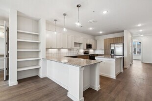 The Ellery at Westchester in Grand Prairie, TX - Building Photo