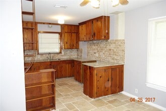 122 W Wellington St in Houston, TX - Building Photo - Building Photo