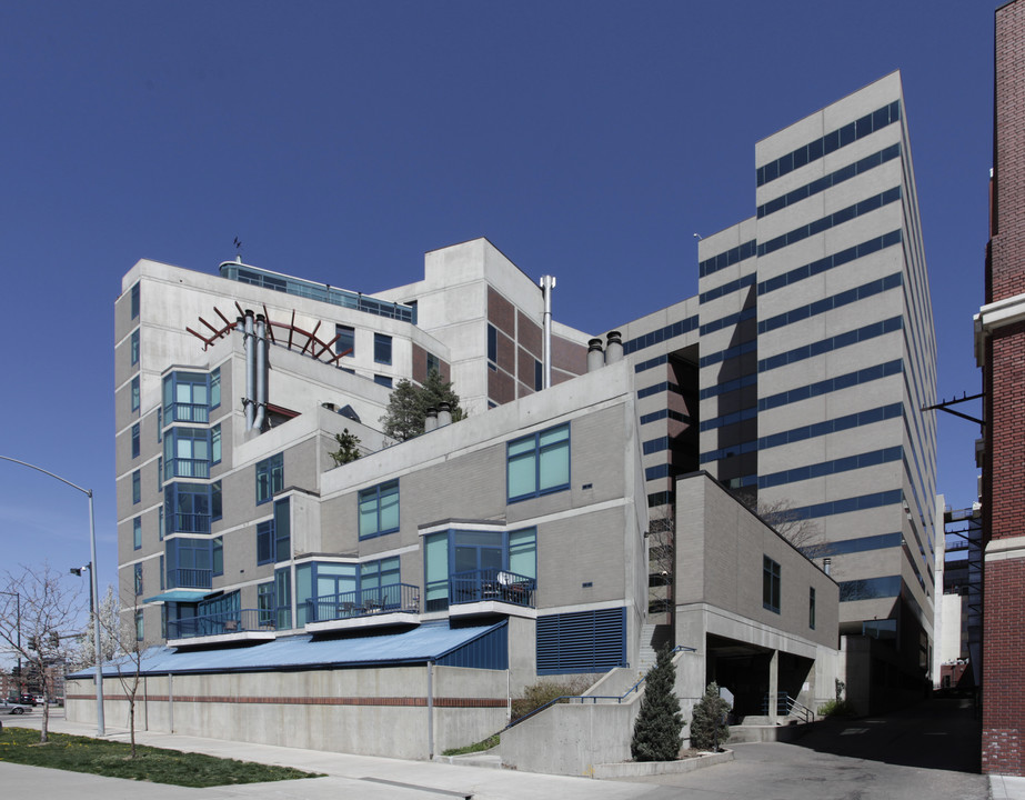 Residences at Lawrence in Denver, CO - Foto de edificio