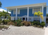 253-255 Tropical Shore Way in Ft. Myers, FL - Building Photo - Building Photo