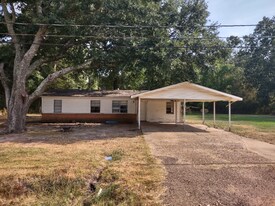 101 Oakdale St in West Monroe, LA - Building Photo