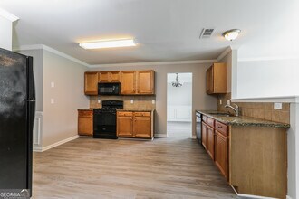 5035 Michael Jay St in Snellville, GA - Building Photo - Building Photo