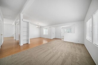 351 Lark Dr in Paso Robles, CA - Building Photo - Building Photo