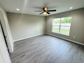 6574 SE 108th Ln in Belleview, FL - Building Photo - Building Photo