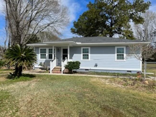 property at 108 Englewood Rd