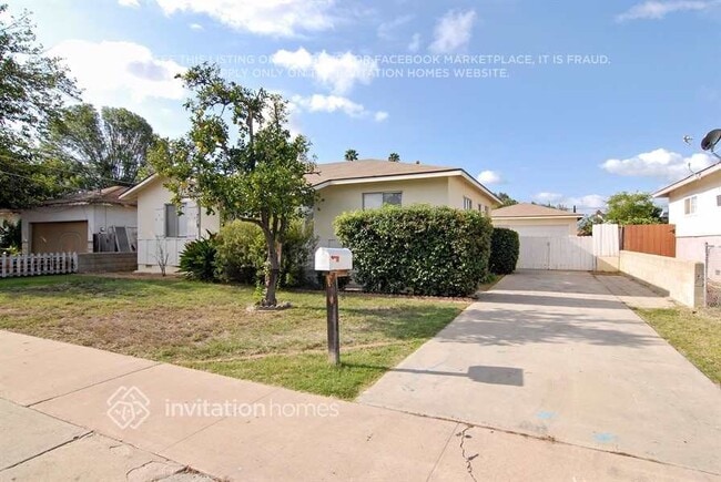 719 Erica St in Escondido, CA - Foto de edificio - Building Photo