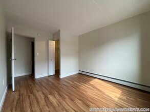 725 Tremont St in Boston, MA - Building Photo - Building Photo