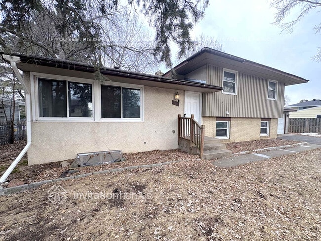 property at 2241 Randy Ave