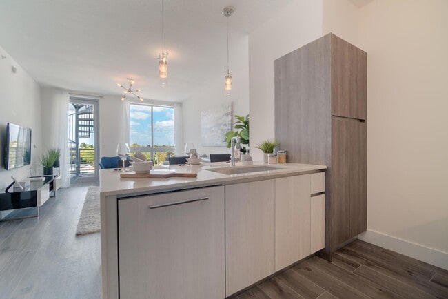 111 SE 1st Ave, Unit 512 in Delray Beach, FL - Building Photo - Building Photo