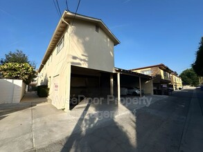 13950 Sherman Way in Los Angeles, CA - Building Photo - Building Photo