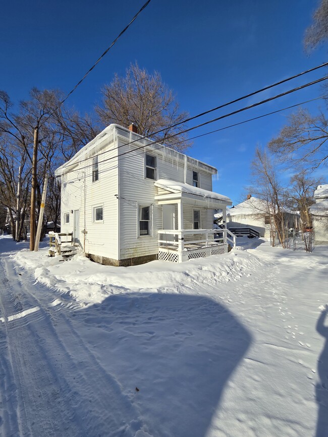 property at 293 Mason Ave