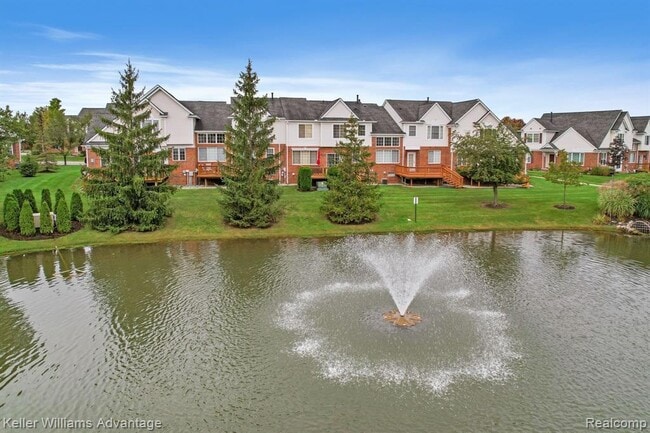 29260 Weston Dr in Novi, MI - Building Photo - Building Photo