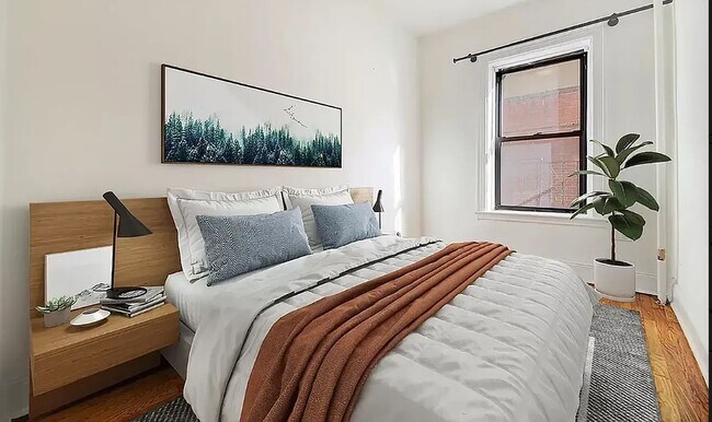 301 E 53rd St in New York, NY - Foto de edificio - Building Photo