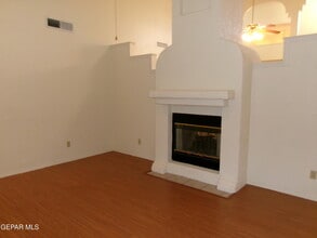 7005 Black Ridge Dr in El Paso, TX - Building Photo - Building Photo