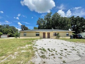 2116 34th St NW in Winter Haven, FL - Building Photo
