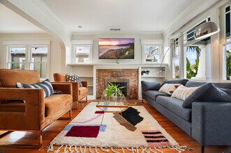 4170 3rd Ave, Unit A in Los Angeles, CA - Building Photo - Building Photo