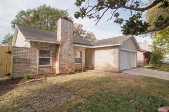 4131 Lufborough Dr in Houston, TX - Building Photo - Building Photo