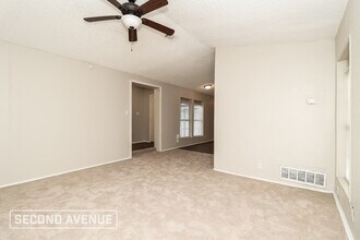 127 Woodhill St in Mesquite, TX - Building Photo - Building Photo