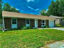 424 12th Ave S in Onalaska, WI - Building Photo
