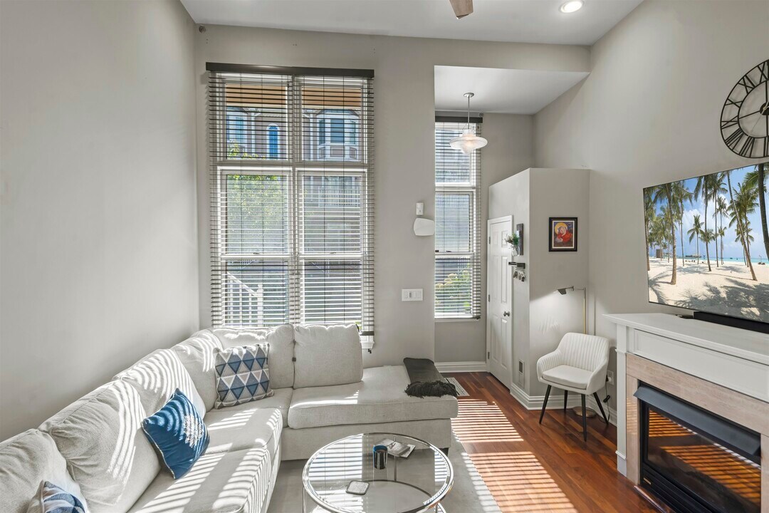 292 Roslyn Ct in West New York, NJ - Building Photo