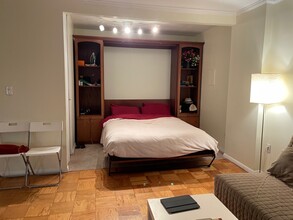 6 Whittier Pl, Unit 14L in Boston, MA - Building Photo - Building Photo