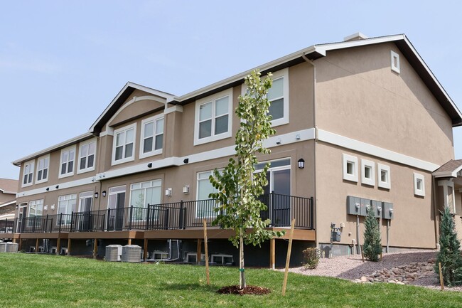 property at 627 Brambleberry Hts