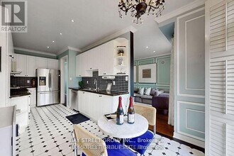 37 Whisperwood Rd in Vaughan, ON - Building Photo - Building Photo