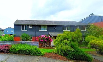 901 N Forest St in Bellingham, WA - Building Photo - Building Photo