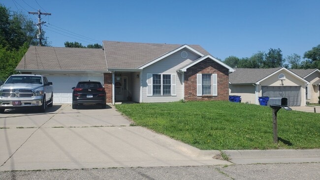 property at 1124 Marshall Cir