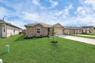 18683 Bernoulli Dr in New Caney, TX - Foto de edificio - Building Photo