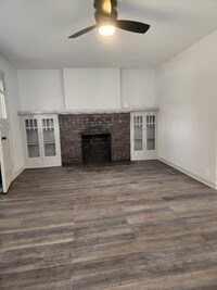2230 Elizabeth St - 10