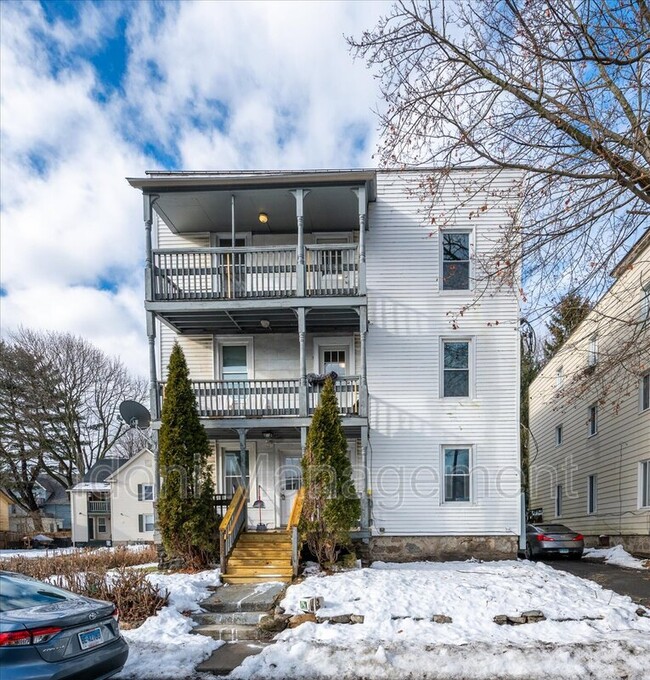 property at 13 Greenwoods Ave