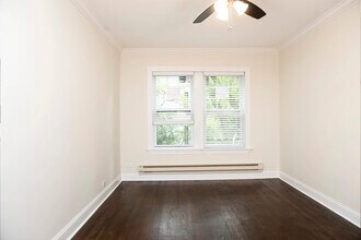 2151 N Fremont St, Unit 2151-1S in Chicago, IL - Foto de edificio - Building Photo