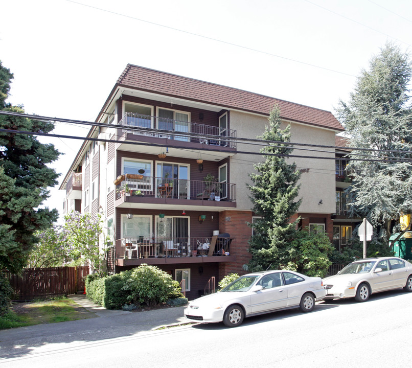 Fifth Avenue Manor in Seattle, WA - Foto de edificio