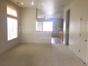 1896 Edgewood Ct in Merced, CA - Building Photo - Building Photo