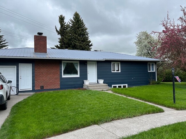 property at 1220C N 8th Ave