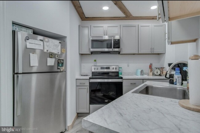 14321 Barkdoll Rd in Hagerstown, MD - Building Photo - Building Photo