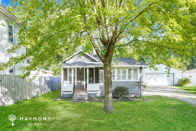 property at 495 Massillon Rd