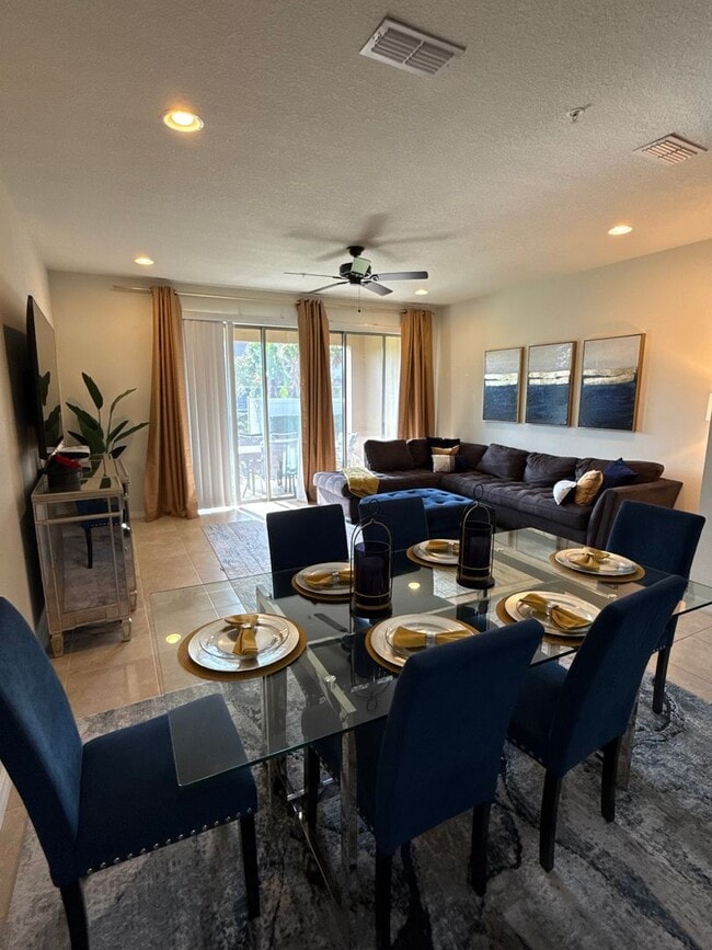 3047 Alessa Loop in Apopka, FL - Building Photo - Building Photo